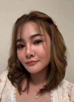 Alice Professional massage - escort in Al Manama Photo 10 of 12