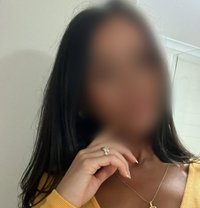 Alice Rose - masseuse in Tours