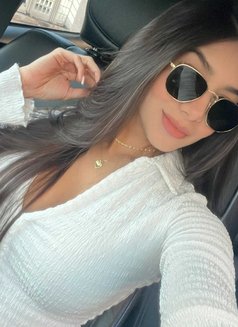 Alice - puta in Riyadh Photo 2 of 5