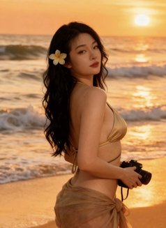 Alice stay Sukhumvit - escort in Bangkok Photo 2 of 4