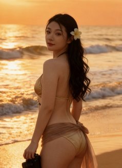 Alice stay Sukhumvit - escort in Bangkok Photo 3 of 4