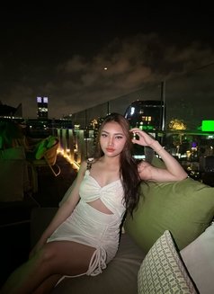 Alice - escort in Bangkok Photo 3 of 4