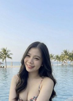 Alice - escort in Chiang Mai Photo 5 of 7
