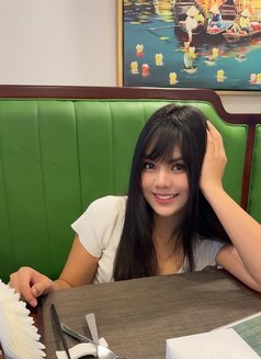 Alice in wander land - masseuse in Abu Dhabi Photo 8 of 12