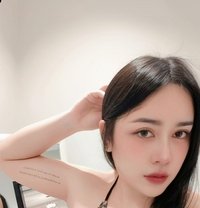 Alice - Transsexual escort in Dammam Photo 5 of 7