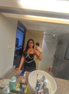 Alice - masseuse in Pattaya Photo 1 of 1