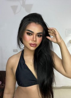 Alice (Threesome Sex) - Transsexual escort in Muscat Photo 7 of 12