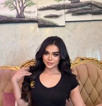 Alice (Threesome Sex) - Transsexual escort in Muscat Photo 6 of 13