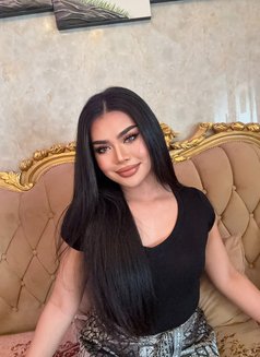 Alice (Threesome Sex) - Transsexual escort in Muscat Photo 11 of 14