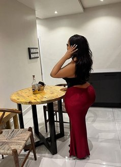 Alice& video call - puta in Chandigarh Photo 1 of 3