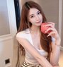Alice - puta in Shanghai Photo 1 of 6