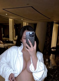 Alice19 - escort in Bangkok Photo 19 of 26