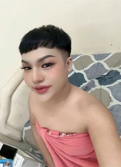 Alicha - masseuse in Muscat Photo 2 of 4