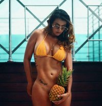 Alicia - escort in Dubai Photo 8 of 14