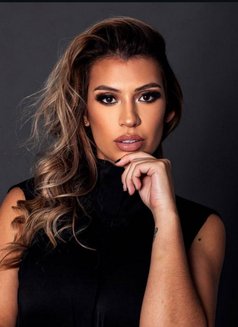 Alicia - escort in Dubai Photo 9 of 14