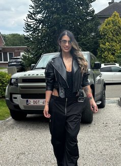 Alicia - escort in Dubai Photo 11 of 14