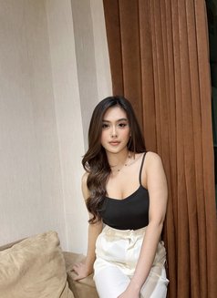 Alicia - escort in Jakarta Photo 3 of 5
