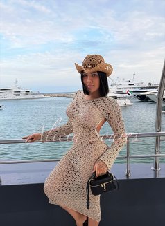Alicia Soares - escort in Porto Photo 14 of 17
