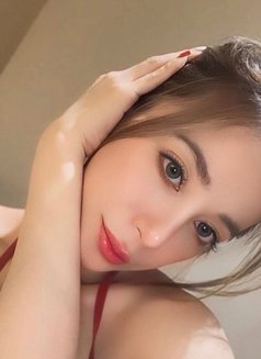 Alicia Your Student Porn Star 🇪🇸 - puta in Taipei Photo 11 of 13