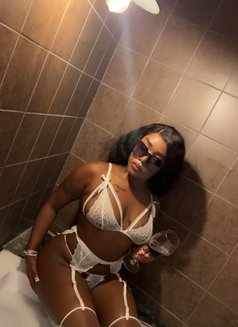 Aliciana Marie - escort in Shanghai Photo 1 of 5