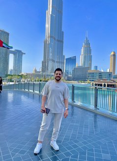 Alii - Male escort in Abu Dhabi Photo 11 of 13