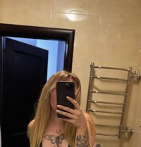 Aliina - escort in Al Manama Photo 10 of 10