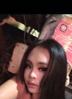 Alin Flowriska - Transsexual escort in Bali Photo 10 of 11