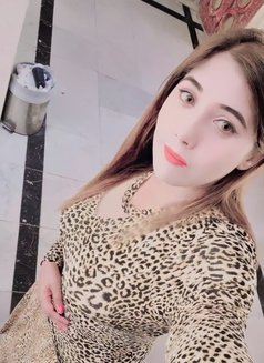 Alina Butt Pakistani - escort in Muscat Photo 4 of 10