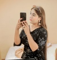 Alina Butt Pakistani - escort in Singapore
