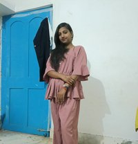 Alina Cam Show Real Meet - escort in Hyderabad
