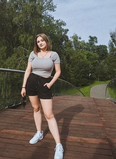 Alina Escort Doorstep Incall 24*7 - puta in Phuket Photo 3 of 4