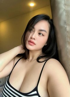 Alina - escort in Navi Mumbai Photo 2 of 2