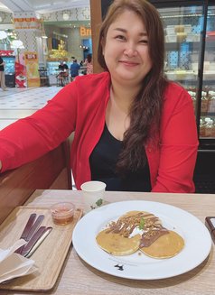 Alina - escort in New Delhi Photo 5 of 5