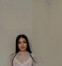 Alina - puta in Riyadh Photo 1 of 4