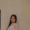 Alina - puta in Riyadh Photo 2 of 4
