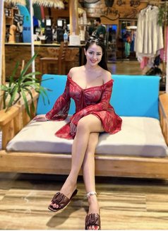 Alina - escort in Tokyo Photo 1 of 4