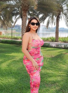 Alina - escort in Tokyo Photo 3 of 4