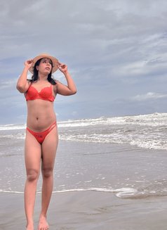 Alina - Transsexual escort in Bangalore Photo 6 of 9