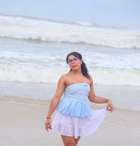 Alina - Transsexual escort in Bangalore Photo 5 of 12