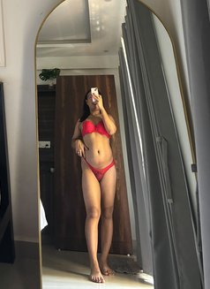 Alina - Transsexual escort in Bangalore Photo 11 of 12