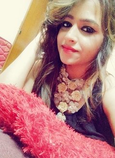 Alina Independent Escort in Lucknow - puta in Lucknow Photo 1 of 4