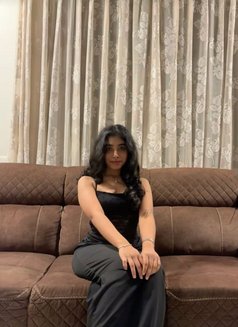 Alina - escort in Baghdad Photo 1 of 1