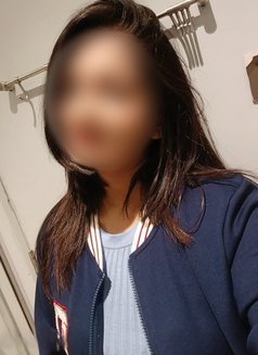 Alina - escort in Bangalore Photo 3 of 8