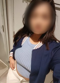 Alina - escort in Bangalore Photo 6 of 8