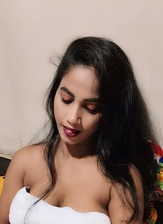 Alina - escort in Kolkata Photo 6 of 10