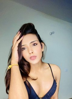 Alina - Transsexual escort in Chandigarh Photo 10 of 11