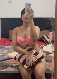 Alina - Transsexual escort in Bangalore Photo 8 of 10