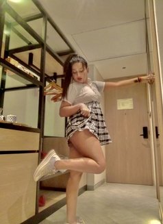 Alina - Transsexual escort in New Delhi Photo 22 of 22