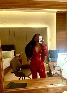 Alina - Acompañantes transexual in New Delhi Photo 26 of 28