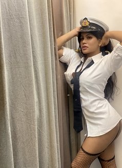 REAL ALINA - Transsexual escort in Chennai Photo 18 of 30